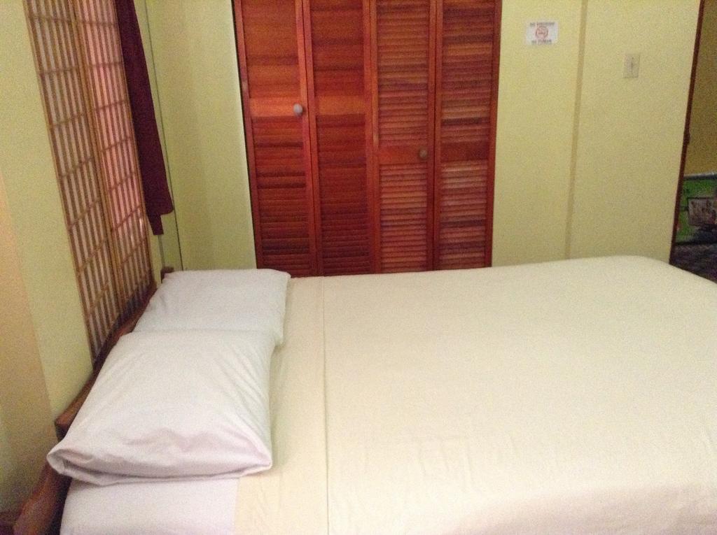 Belcove Hotel & Guesthouse Belize City Bilik gambar