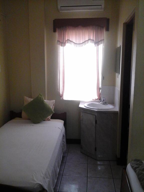 Belcove Hotel & Guesthouse Belize City Luaran gambar